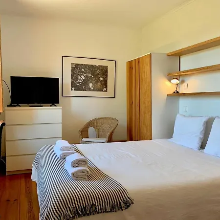 아파트 Cozy In The Center - Practical & Comfortable 리스본