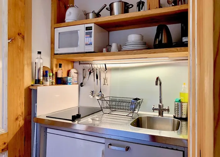 Διαμέρισμα Cozy In The Center - Practical & Comfortable *