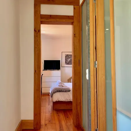 Cozy In The Center - Practical & Comfortable ליסבון